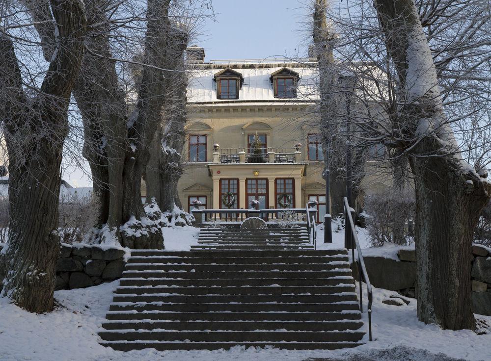 Готель Goervaelns Slott Єрфелла Екстер'єр фото